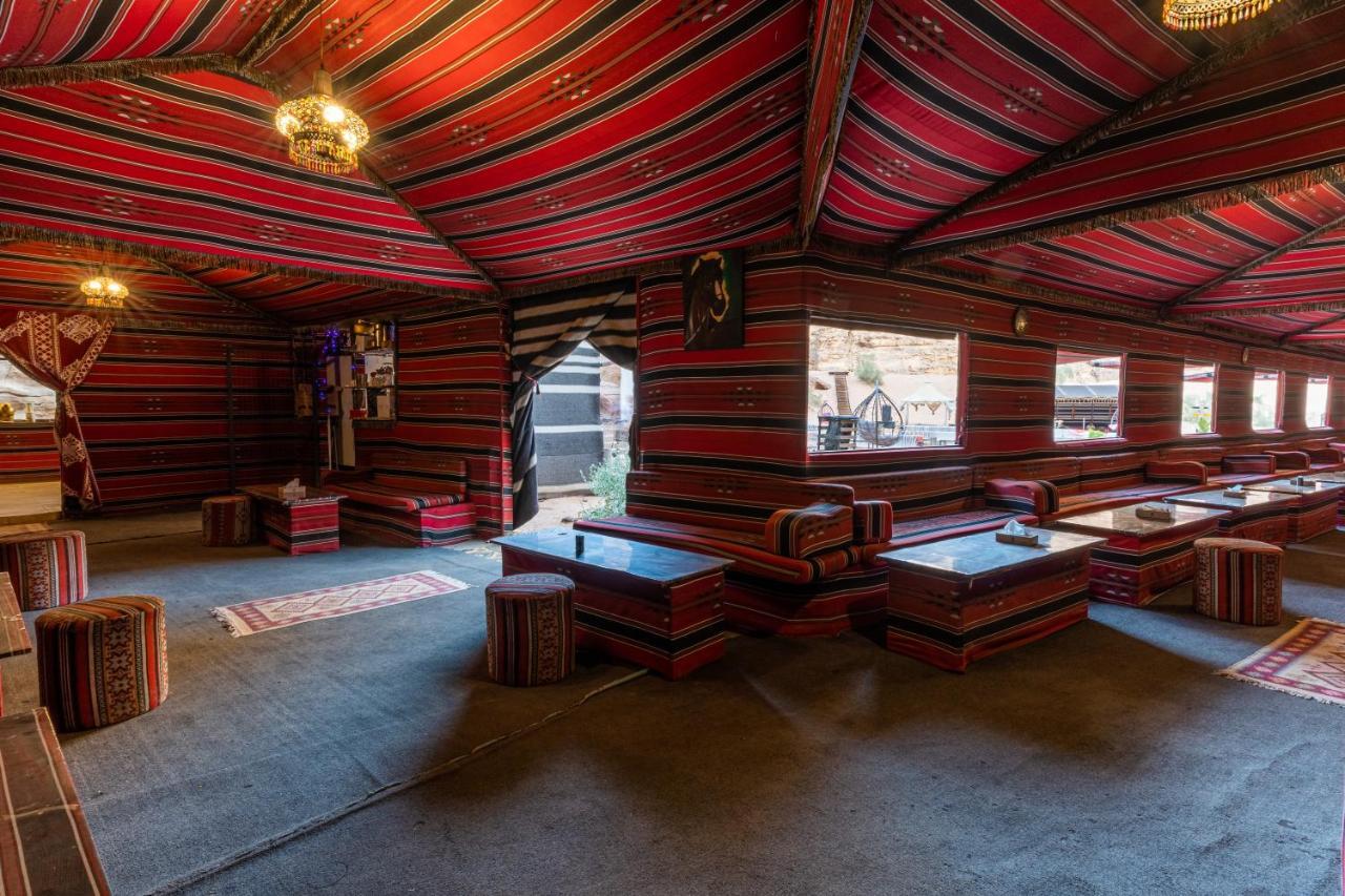 Aladdin Camp Hotel Rum vádi Kültér fotó